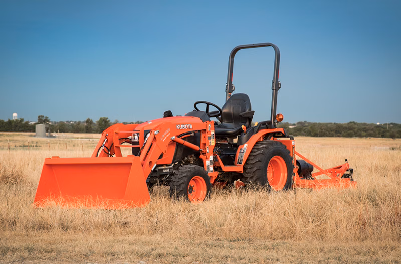 2026 Kubota B2401 Narrow - Image 2
